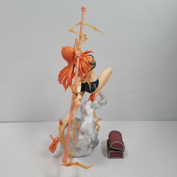 Nami One Piece Anime Figure With Treasure Chest/ Cloud Base & Clima-Tact Staff - Picture 4 of 8